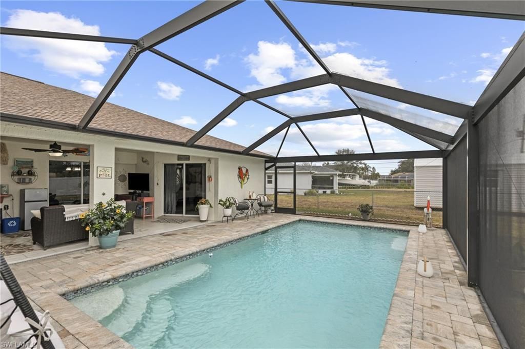 303 NE 13th Ave, Cape Coral, FL 33909 Photo