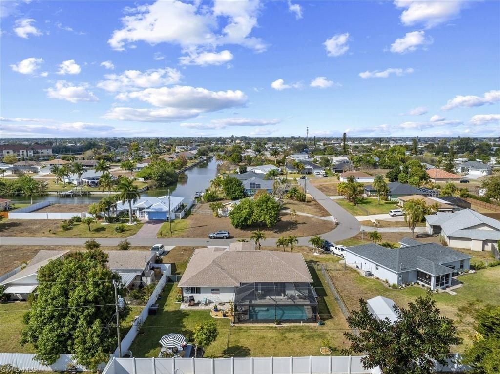 303 NE 13th Ave, Cape Coral, FL 33909 Photo