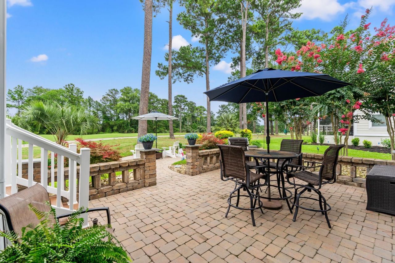 825 Falkirk St.  Photo 35