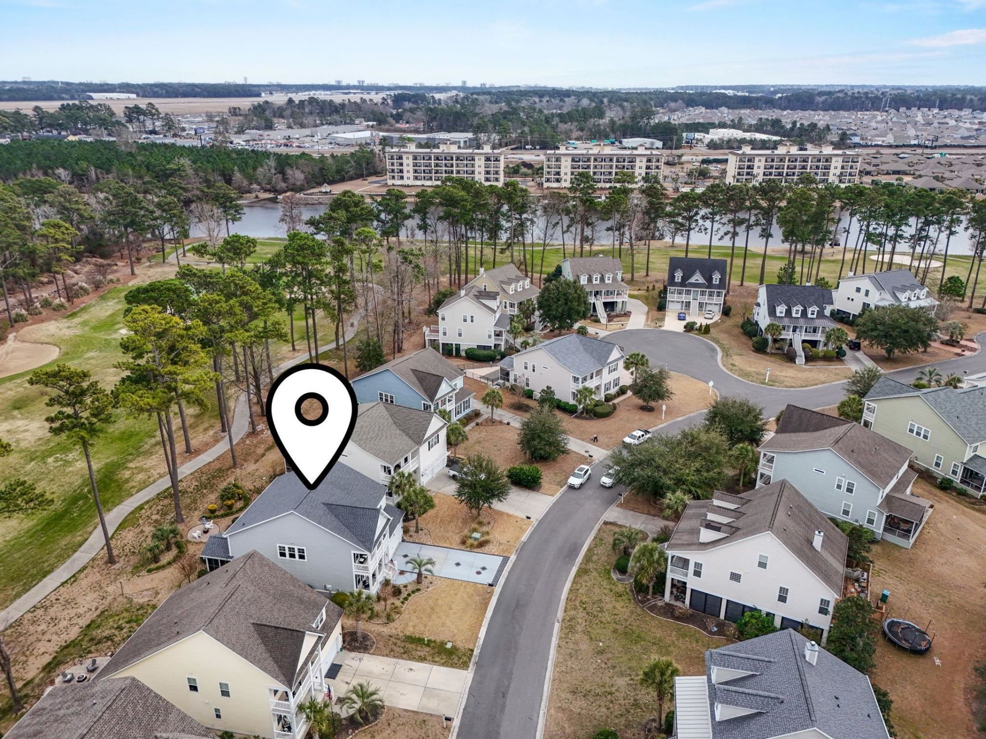 825 Falkirk St. Photo 40