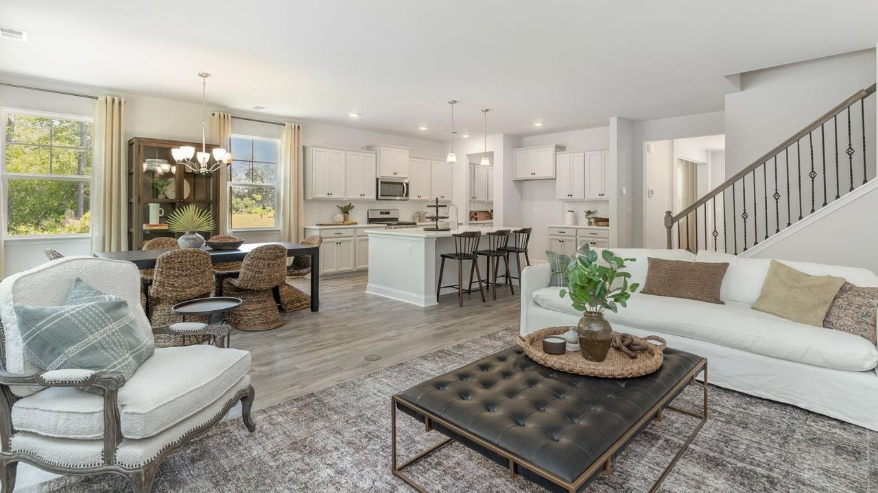 912 Hibernation Way  Photo 7