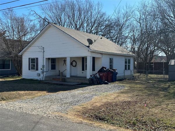 449 Rigsby Drive , Van Alstyne, TX 75495