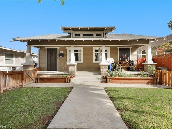 820 Temple Avenue, Long Beach, CA 90804