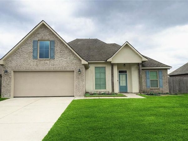 751 RED PINE Drive, Ponchatoula, LA 70454