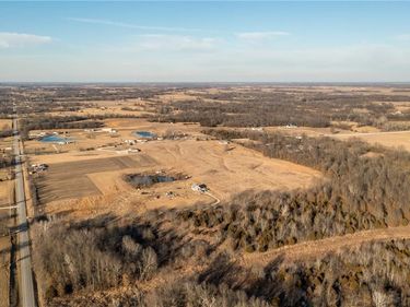 000 SW 700th Road, Holden, MO 64040