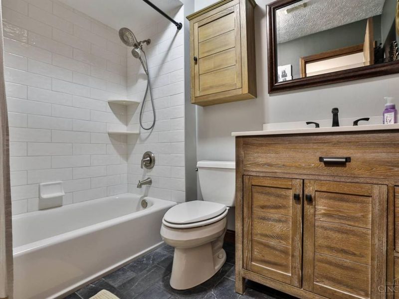 57 Landis Circle, Millville, OH 45013 Photo 21