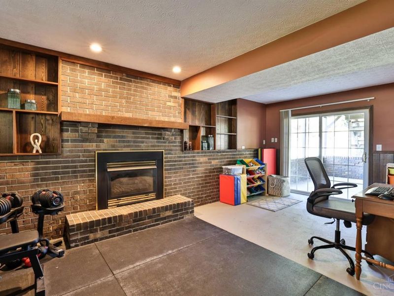 57 Landis Circle, Millville, OH 45013 Photo 23