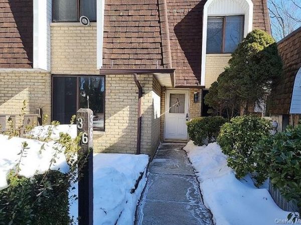 36 Blue Ridge Drive, Medford, NY 11763