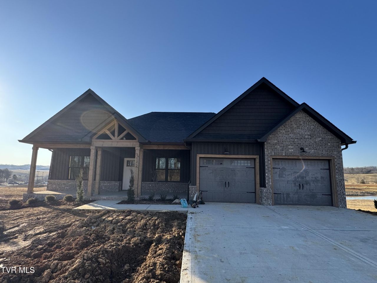 1172 Hawley Road, Blountville, TN 37617 Main Photo