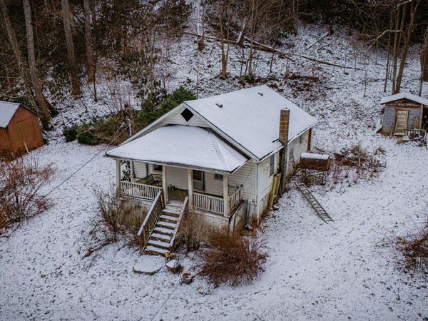 220 Whitehead Hollow Road, Roan Mountain, TN 37687