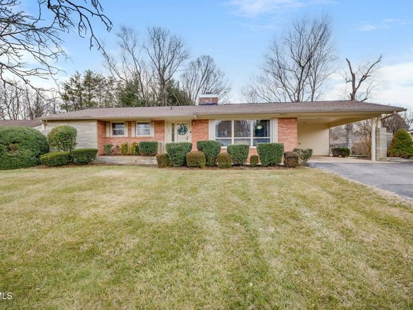 1602 Fairway Drive Drive, Johnson City, TN 37601