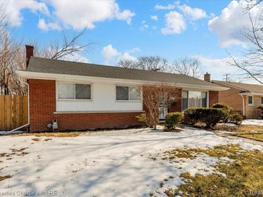 20574 Rutherford Street, Detroit, MI 48235