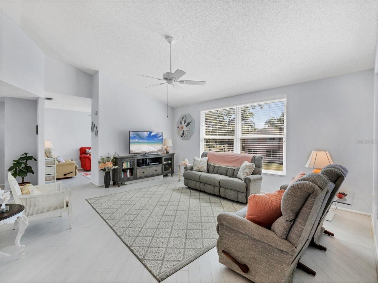 4050 Pinebrook Circle, Unit 9, Bradenton, FL 34209 Photo