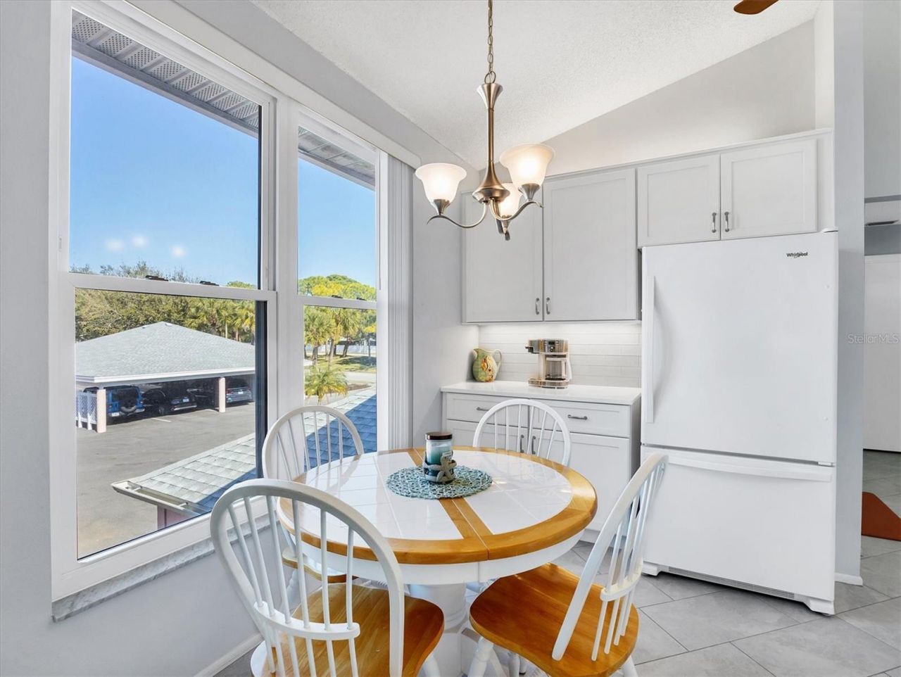 4050 Pinebrook Circle, Unit 9, Bradenton, FL 34209 Photo