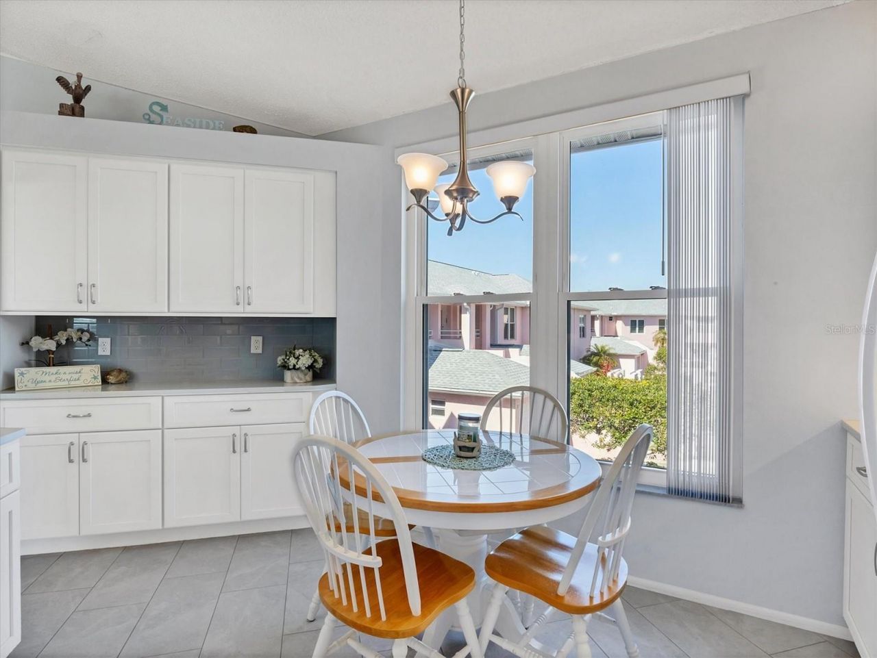 4050 Pinebrook Circle, Unit 9, Bradenton, FL 34209 Photo