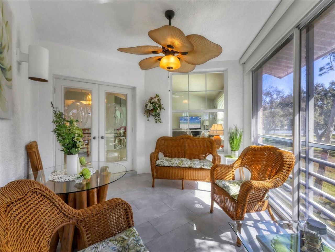 4050 Pinebrook Circle, Unit 9, Bradenton, FL 34209 Photo