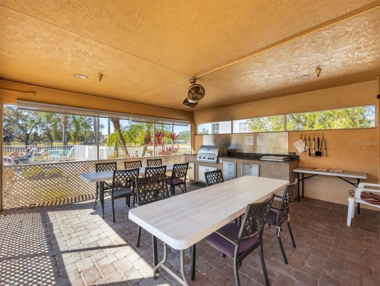 4050 Pinebrook Circle, Unit 9, Bradenton, FL 34209 Photo