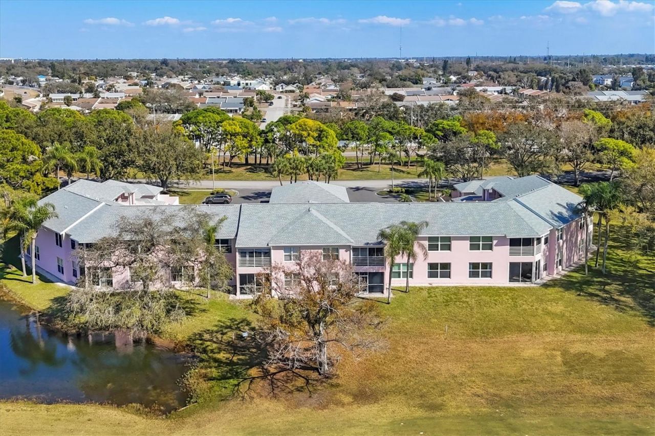 4050 Pinebrook Circle, Unit 9, Bradenton, FL 34209 Photo