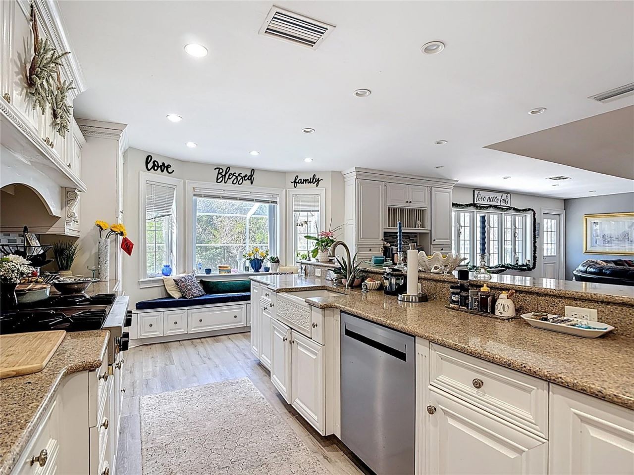 16200 Forest Oaks Drive, Fort Myers, FL 33908 Photo
