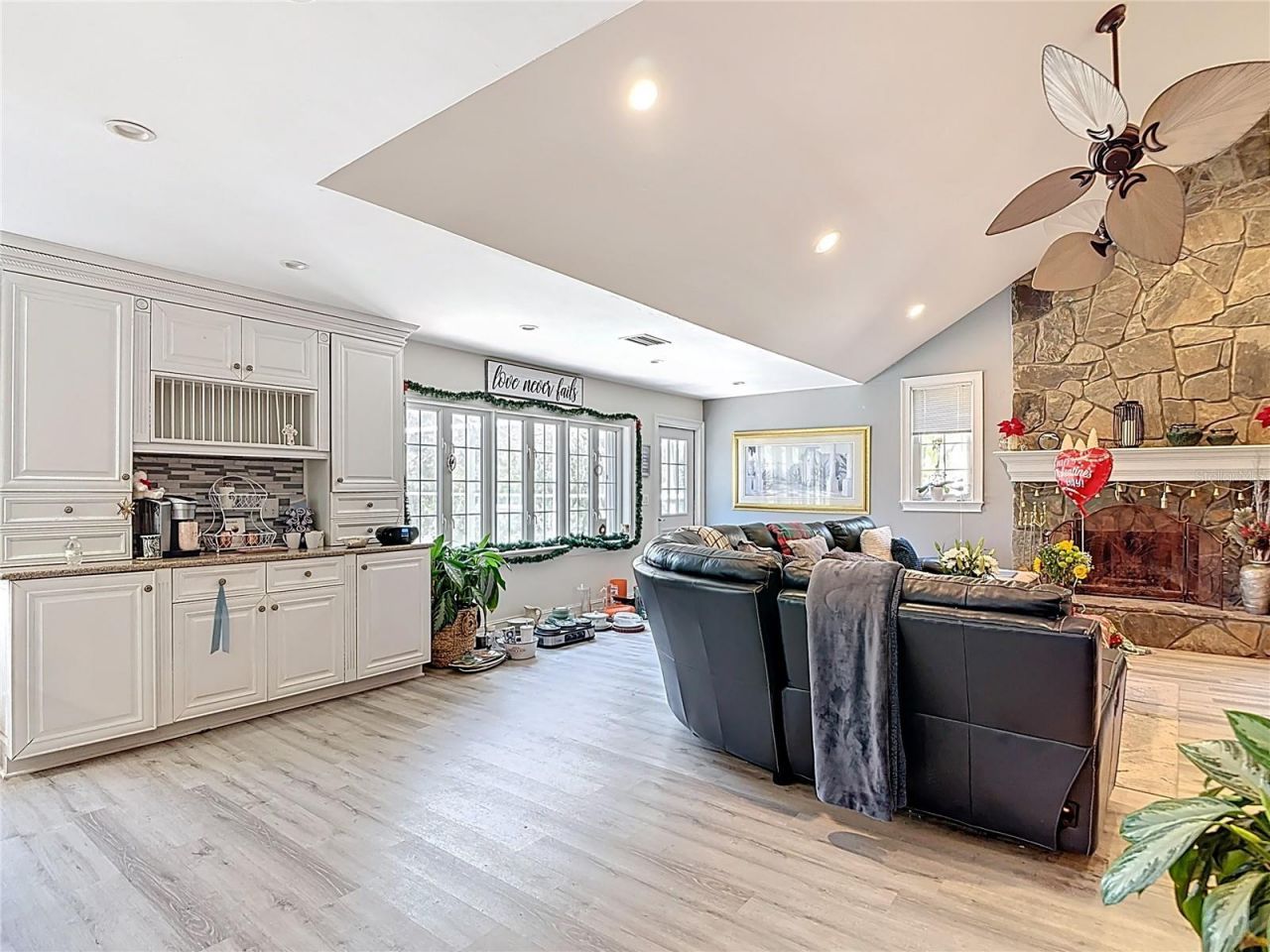 16200 Forest Oaks Drive, Fort Myers, FL 33908 Photo
