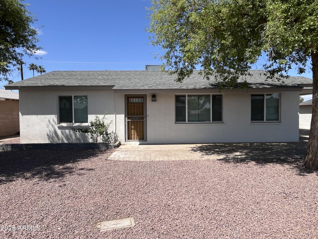 5610 N 38th Drive, Phoenix, AZ 85019 Main Photo