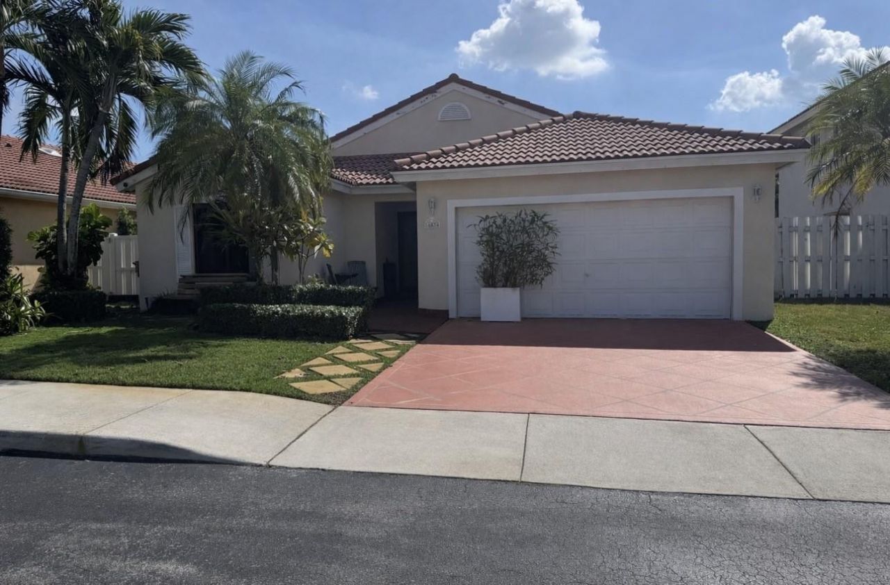 16534 NW 10th Street, Pembroke Pines, FL 33028 Photo