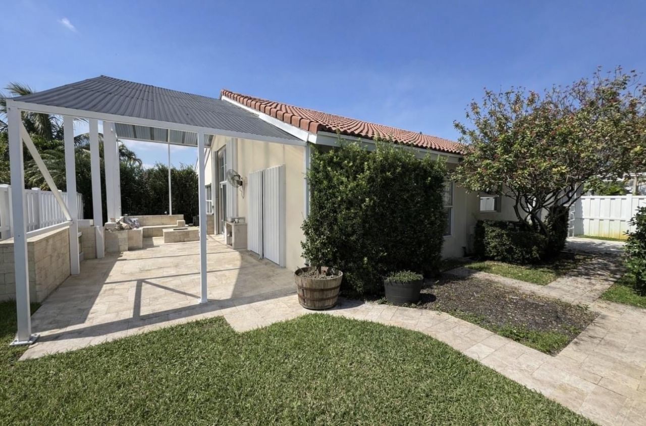 16534 NW 10th Street, Pembroke Pines, FL 33028 Photo