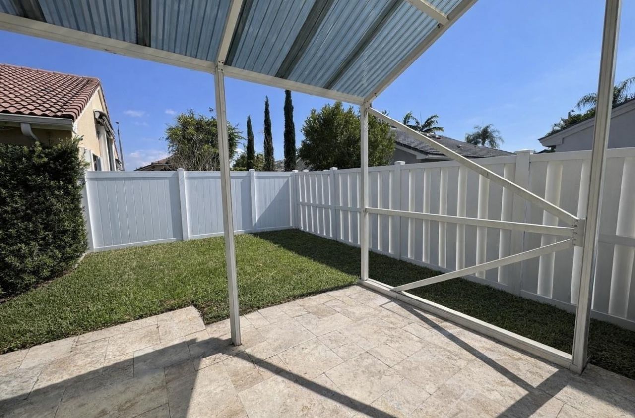 16534 NW 10th Street, Pembroke Pines, FL 33028 Photo