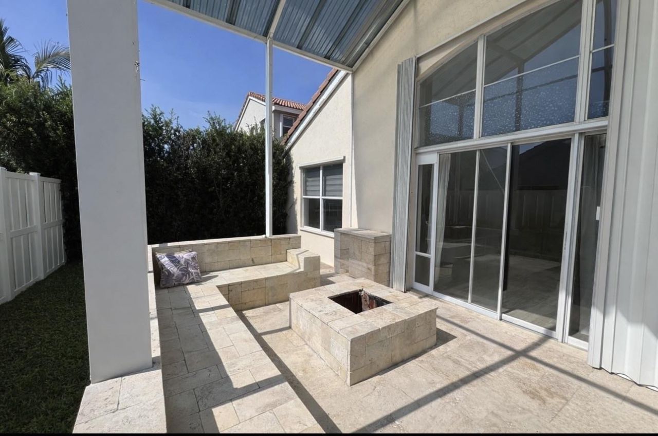 16534 NW 10th Street, Pembroke Pines, FL 33028 Photo