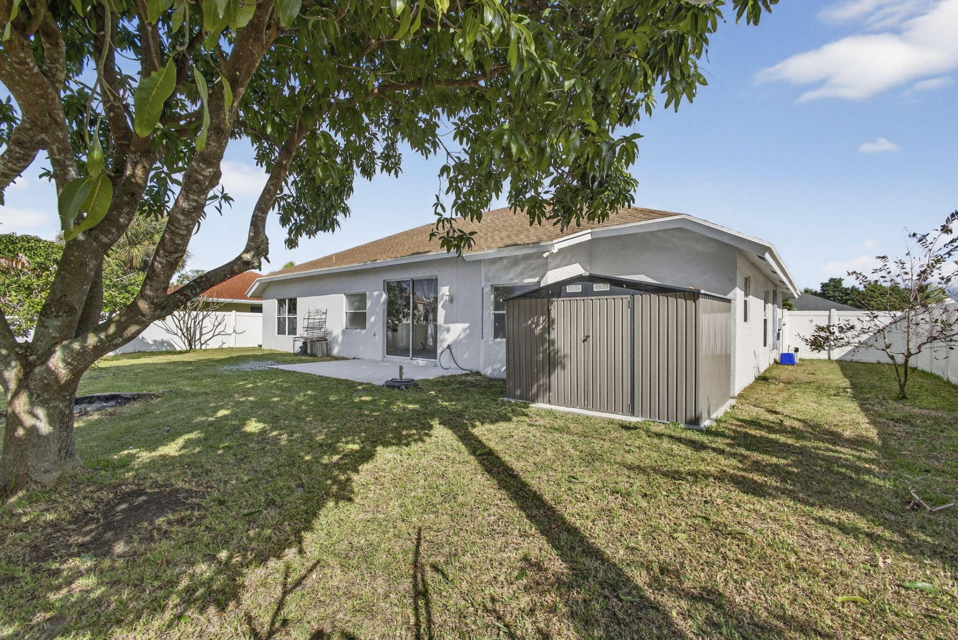 102 Brook Woode Court, Royal Palm Beach, FL 33411 Photo