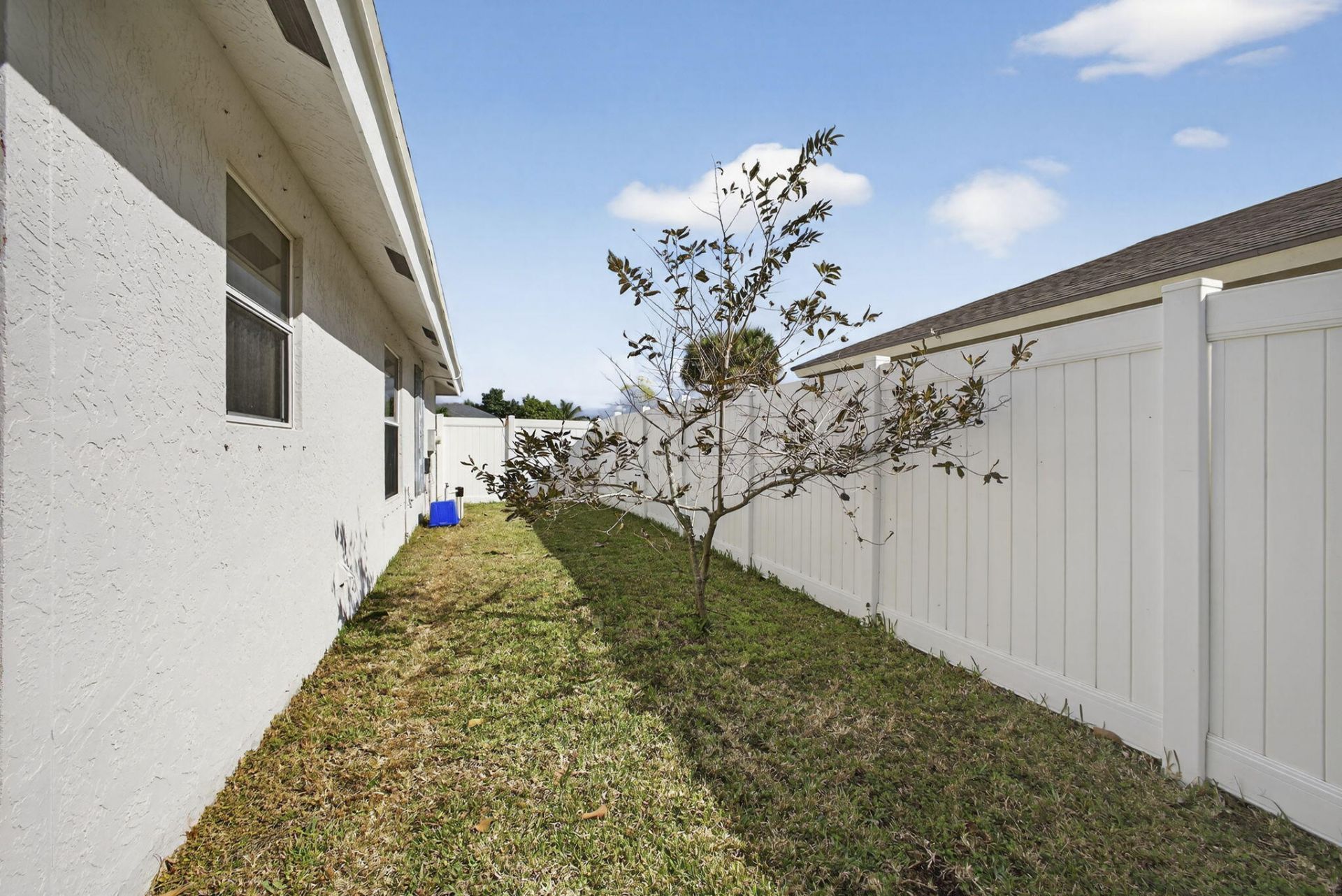 102 Brook Woode Court, Royal Palm Beach, FL 33411 Photo