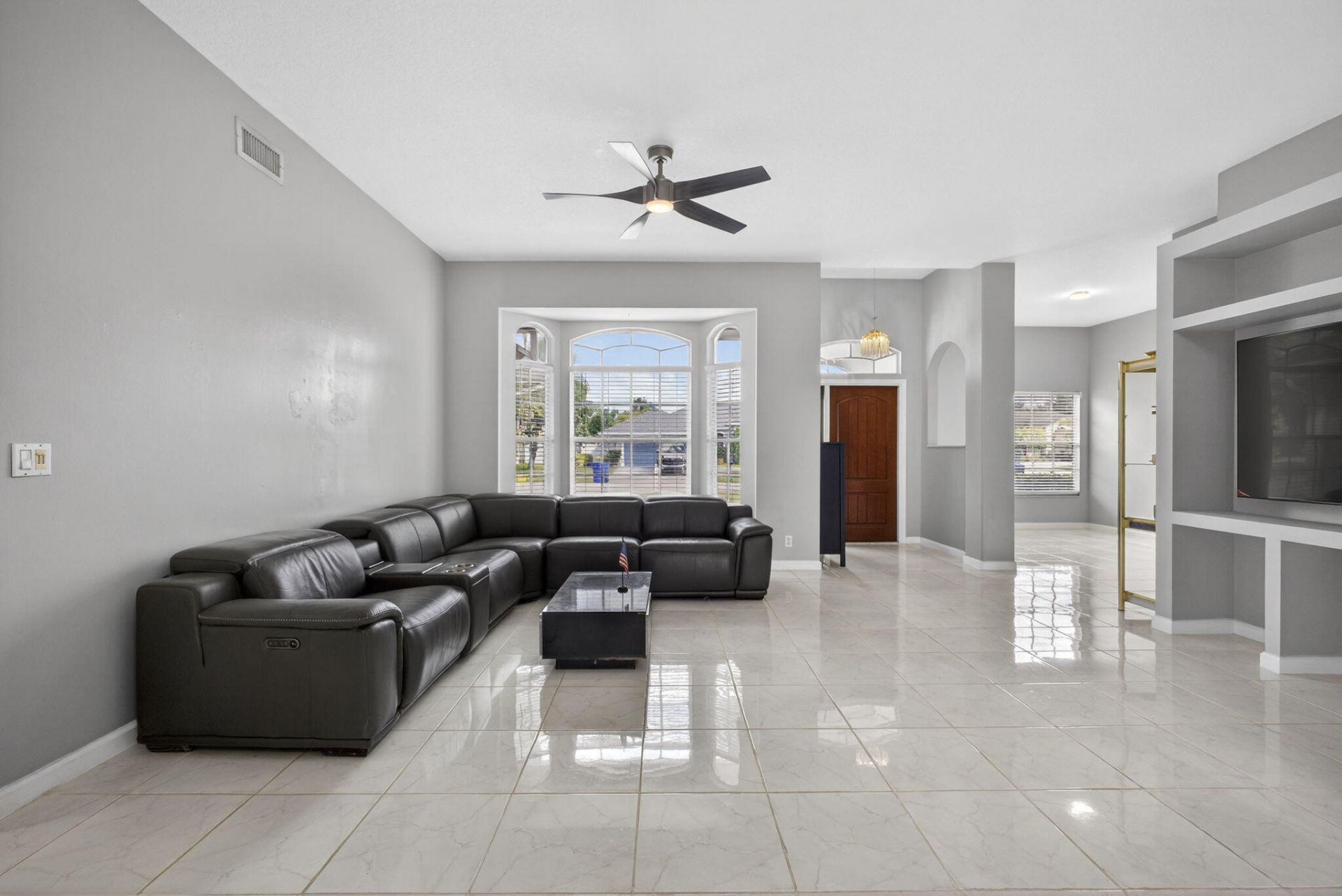 102 Brook Woode Court, Royal Palm Beach, FL 33411 Photo