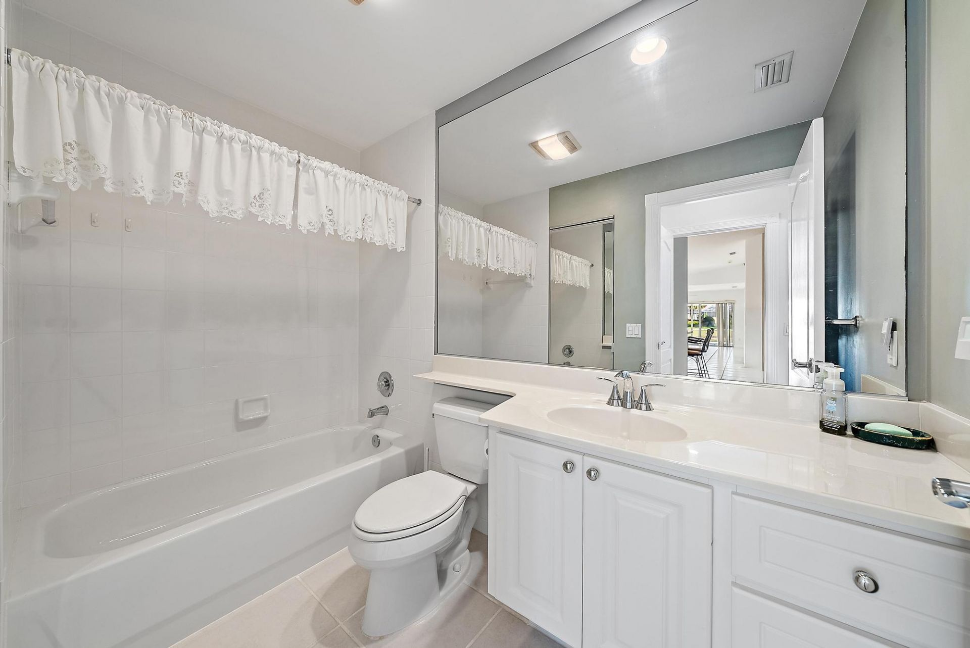 699 Hudson Bay Drive, Palm Beach Gardens, FL 33410 Photo