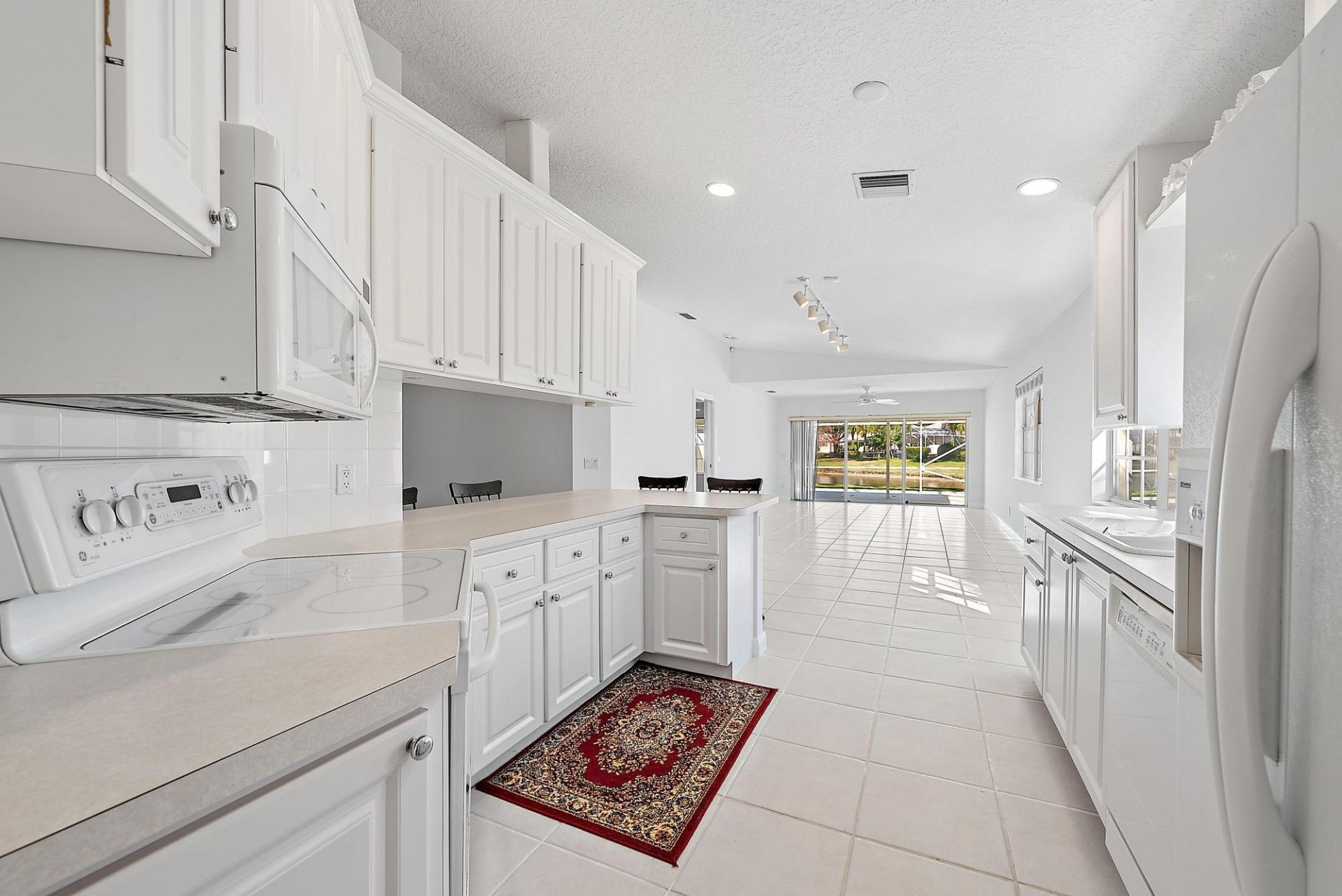 699 Hudson Bay Drive, Palm Beach Gardens, FL 33410 Photo