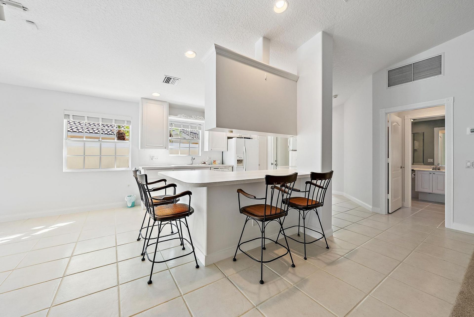 699 Hudson Bay Drive, Palm Beach Gardens, FL 33410 Photo