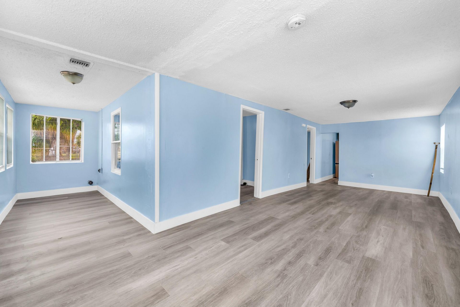 1497 Silver Beach Road, Riviera Beach, FL 33404 Photo