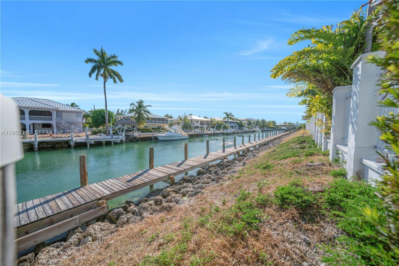 7026 Harbor Village Dr, Duck, FL 33050 Photo