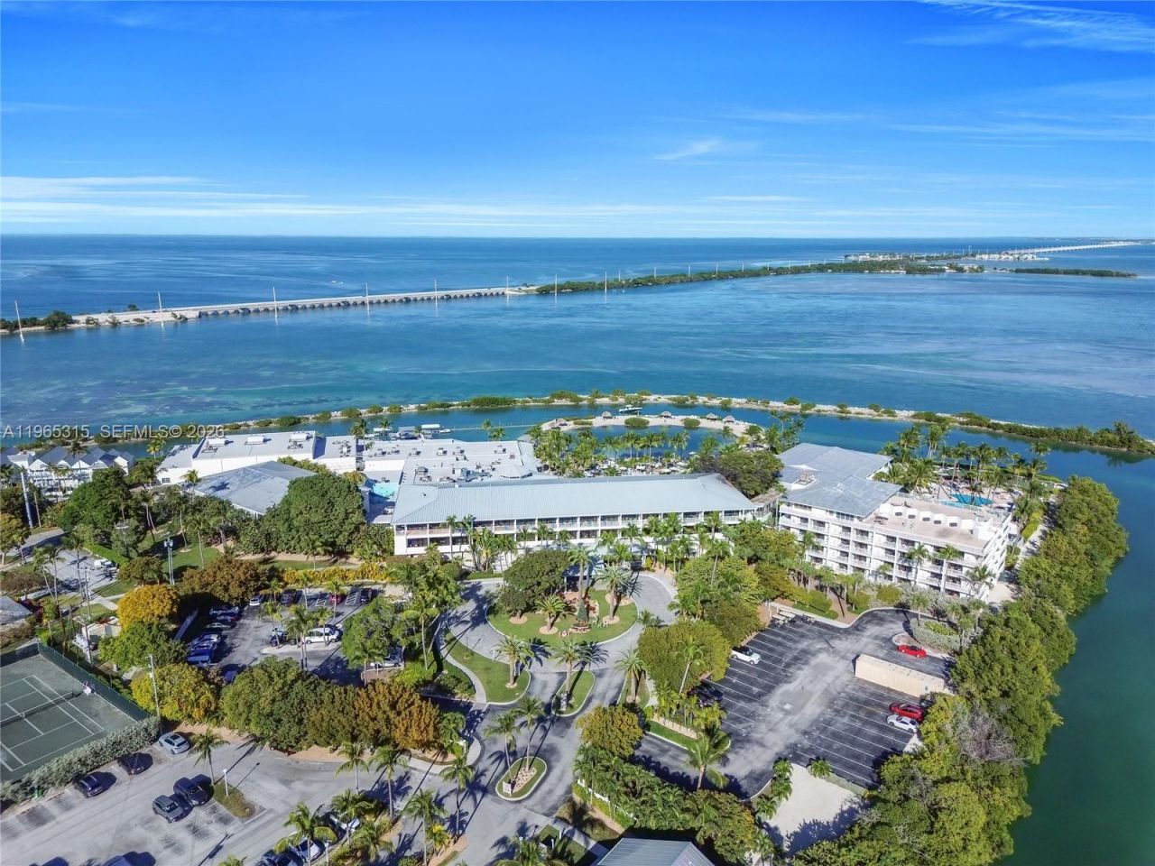 7026 Harbor Village Dr, Duck, FL 33050 Photo