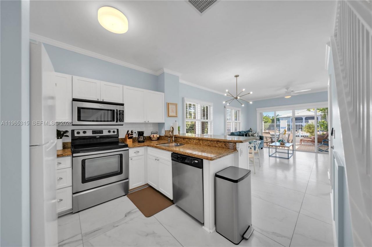 7026 Harbor Village Dr, Duck, FL 33050 Photo