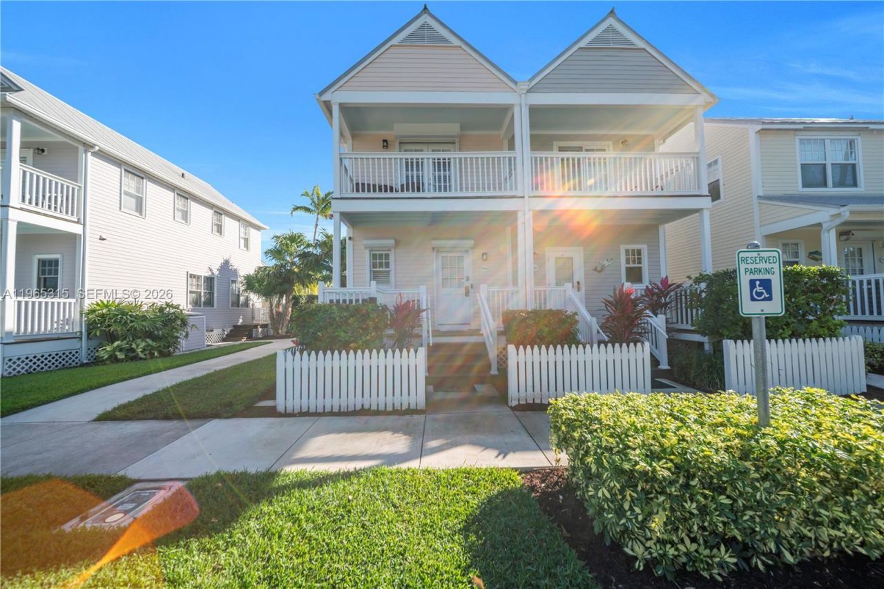 7026 Harbor Village Dr, Duck, FL 33050 Photo