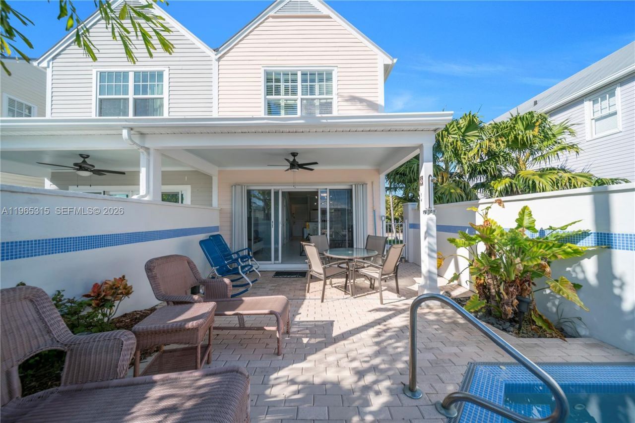 7026 Harbor Village Dr, Duck, FL 33050 Photo