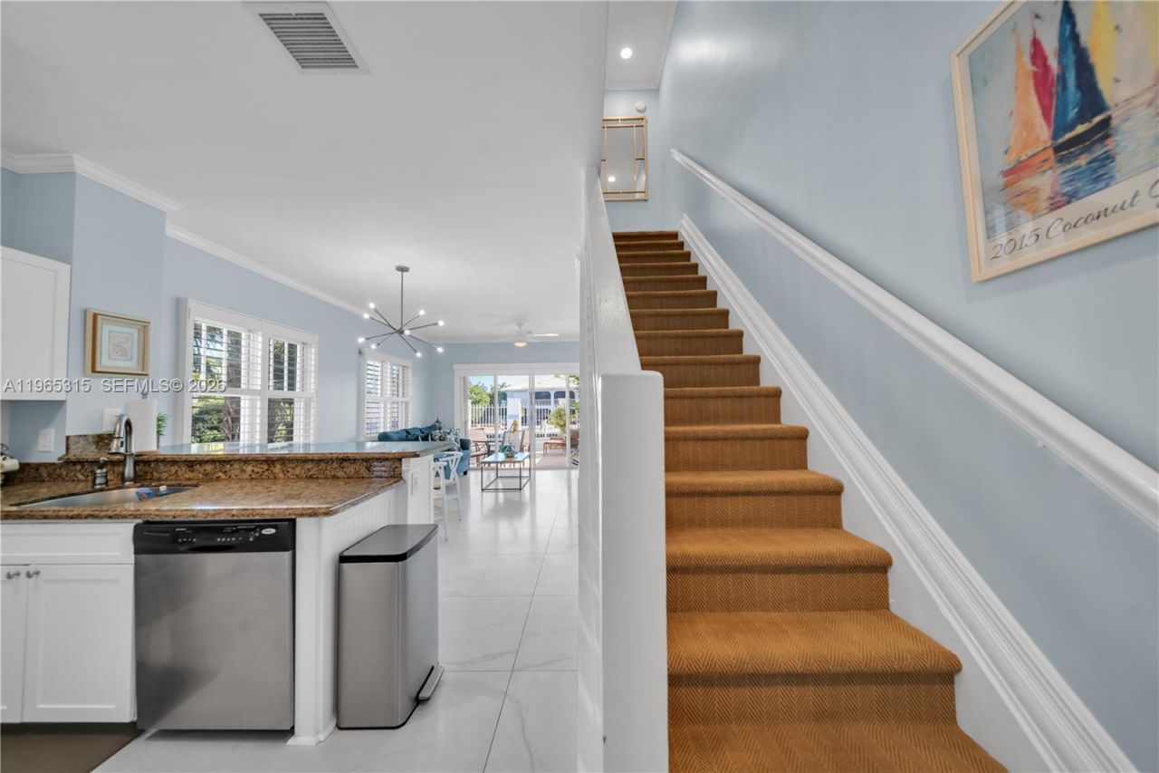 7026 Harbor Village Dr, Duck, FL 33050 Photo