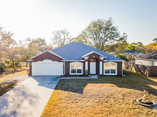 8125 103rd Court, Vero Beach, FL 32967