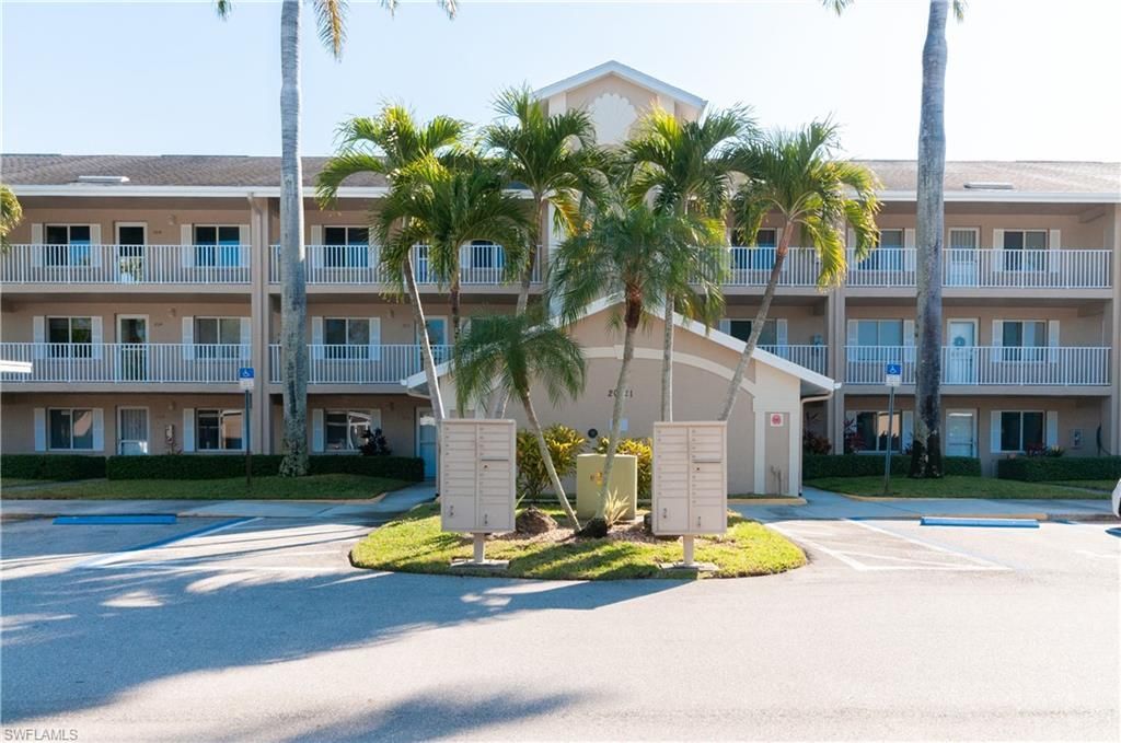 20121 Ian Ct, Unit 208, Estero, FL 33928 Photo