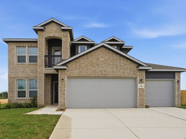 17414 Yellow Pine Dr, Elmendorf, TX 78112