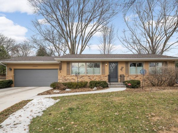 10042 Irwin Circle, Bloomington, MN 55437