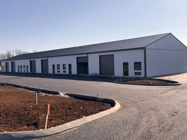 405 Red Squirrel Street , Bowling Green, KY 42103