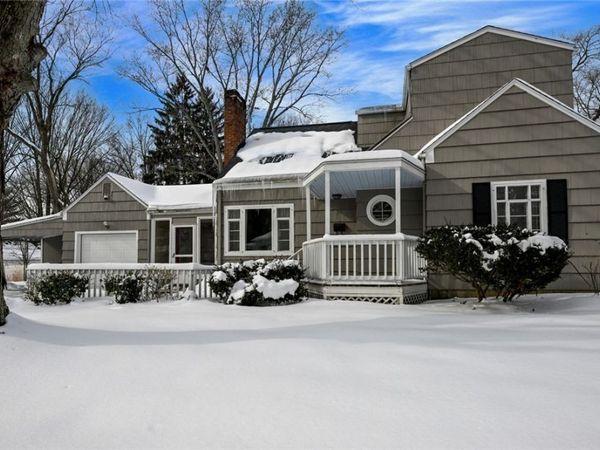 302 N Pershing Avenue, Akron, OH 44313