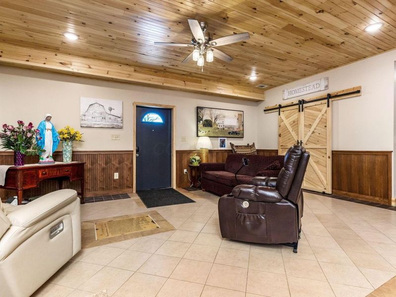 423 Donahey Drive, Unit 3, Utica, OH 43080 Photo 21