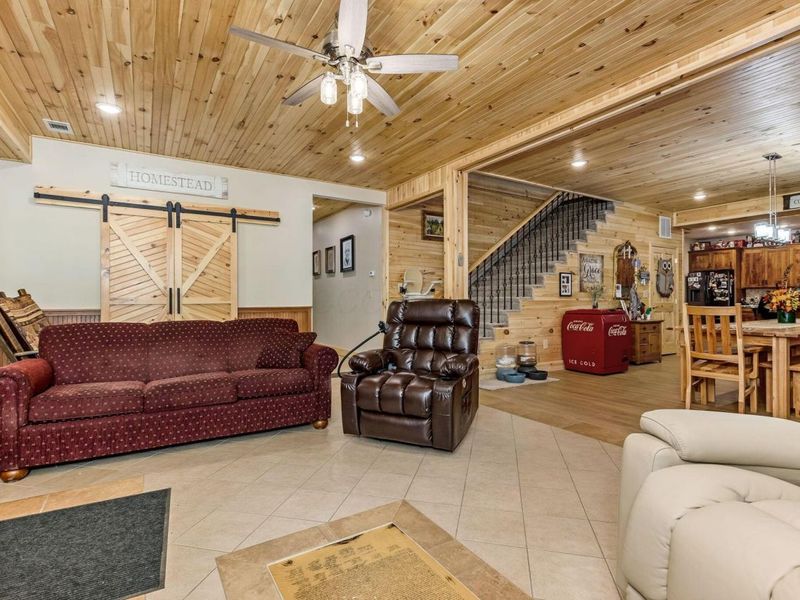 423 Donahey Drive, Unit 3, Utica, OH 43080 Photo 22